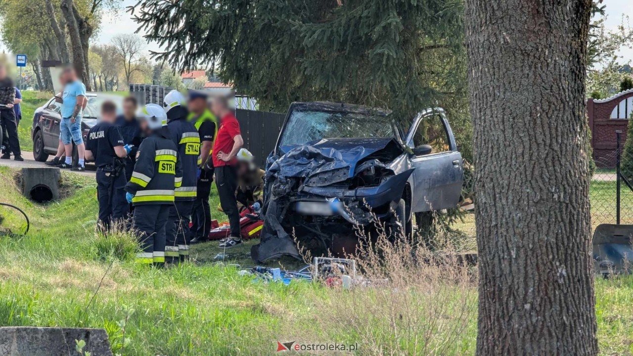 Wypadek w Żabinie [19.04.2025] - zdjęcie #35 - eOstroleka.pl