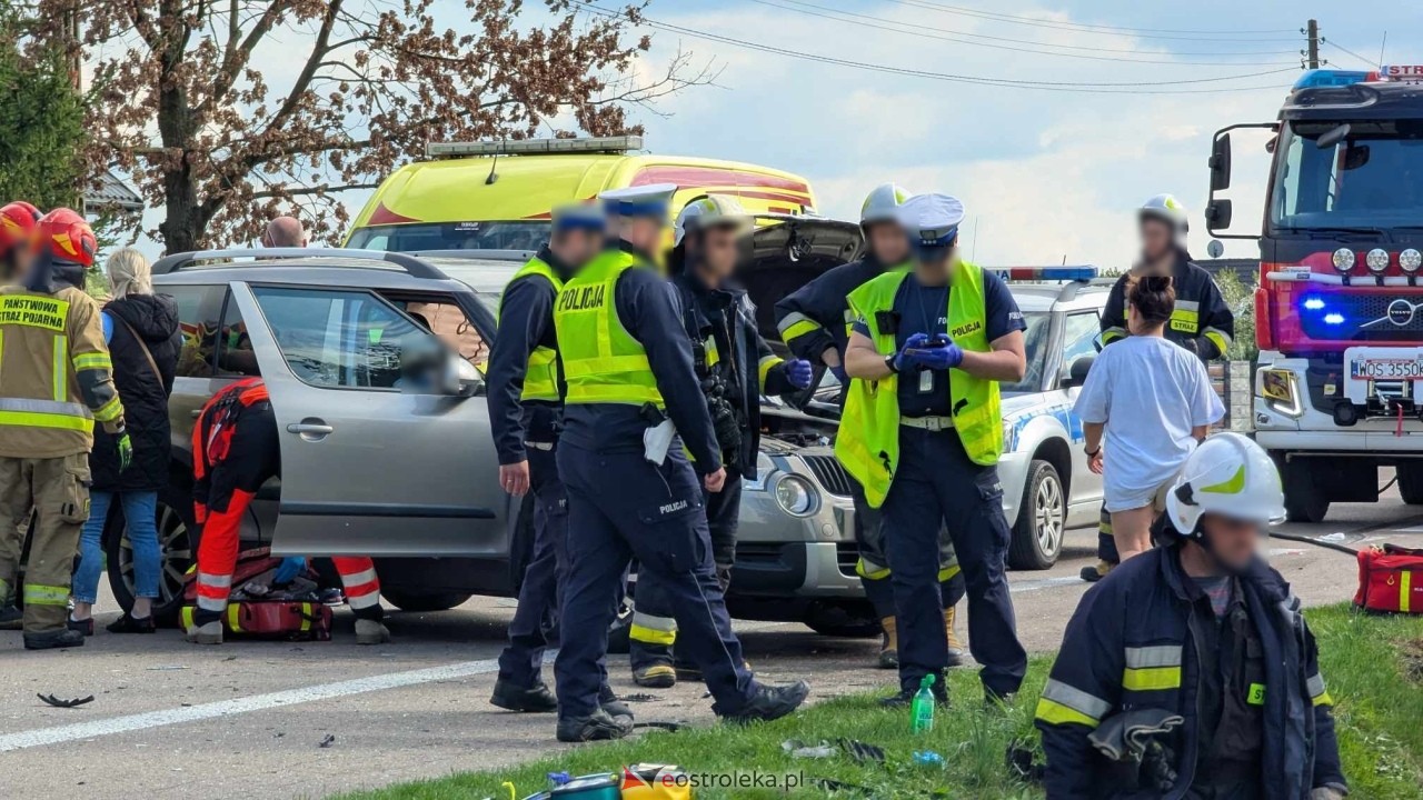 Wypadek w Żabinie [19.04.2025] - zdjęcie #34 - eOstroleka.pl