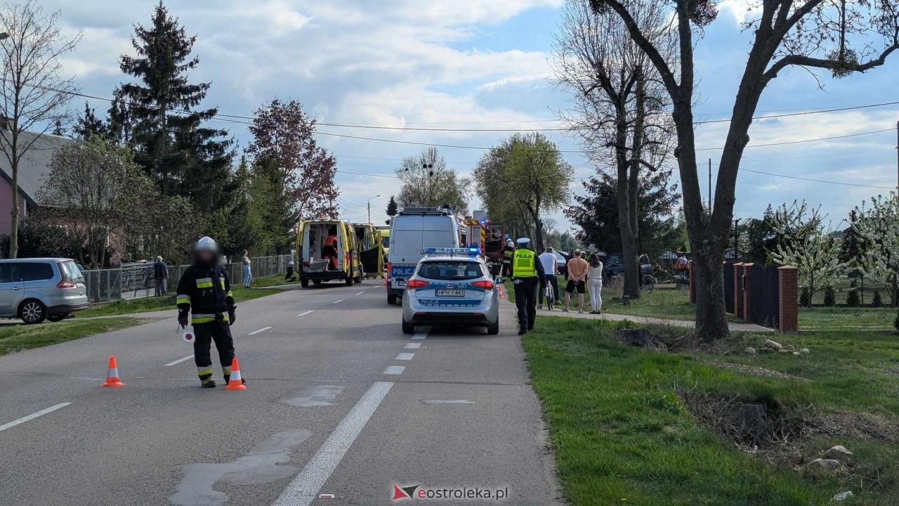Wypadek w Żabinie [19.04.2025] - zdjęcie #20 - eOstroleka.pl