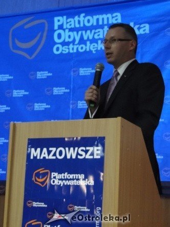 Konwencja wyborcza Platformy Obywatelskiej w Ostrołęce (22.IX.2011) - zdjęcie #24 - eOstroleka.pl