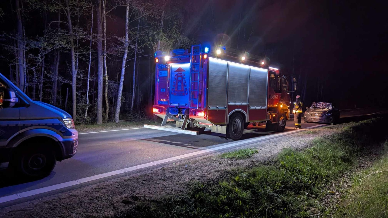 Wypadek na Mazowieckiej w Czerwinie [21.04.2025] - zdjęcie #9 - eOstroleka.pl