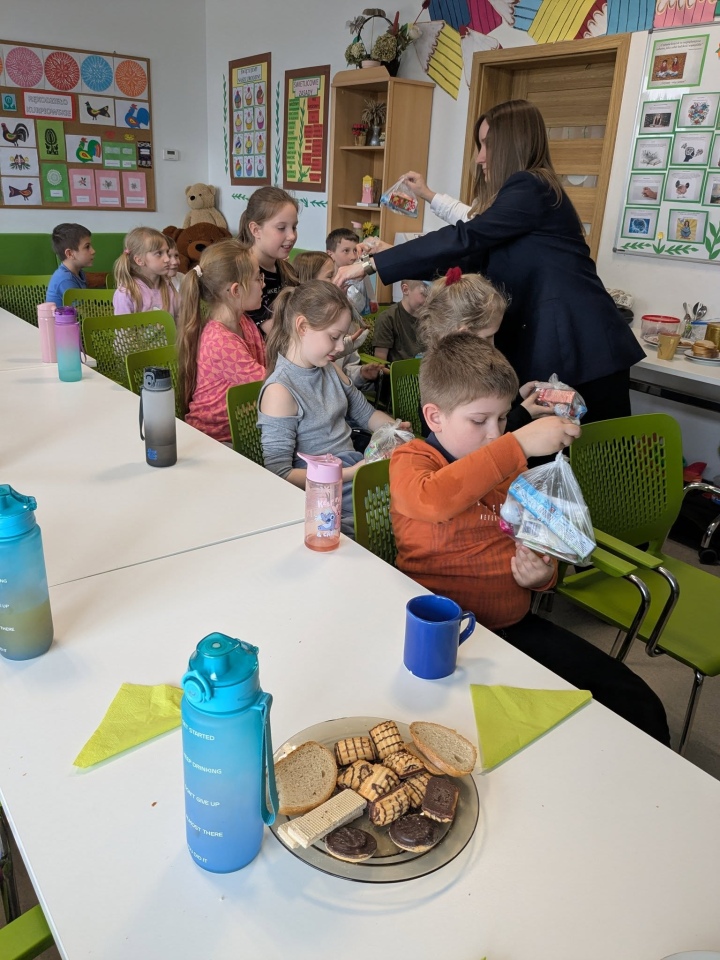 Wielkanocne warsztaty w placówkach TPD Ostrołęka [22.04.2025] - zdjęcie #21 - eOstroleka.pl