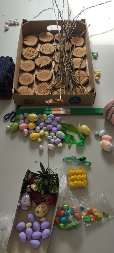 Wielkanocne warsztaty w placówkach TPD Ostrołęka [22.04.2025] - zdjęcie #7 - eOstroleka.pl