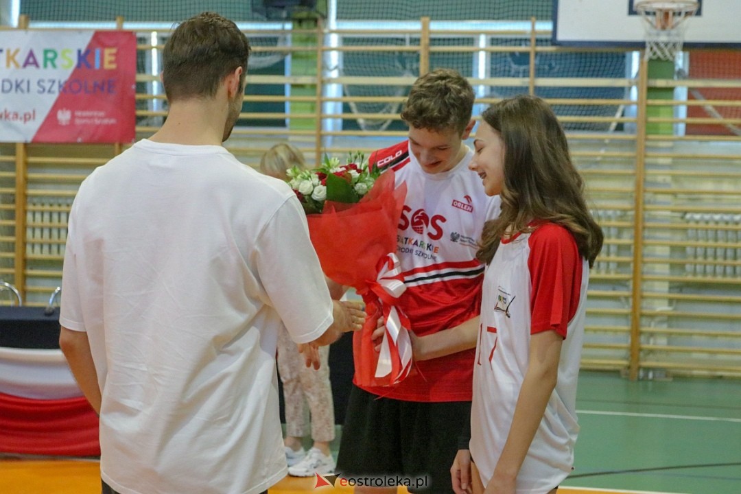 Grzegorz Łomacz w SP 5 w Ostrołęce [23.04.2025] - zdjęcie #97 - eOstroleka.pl