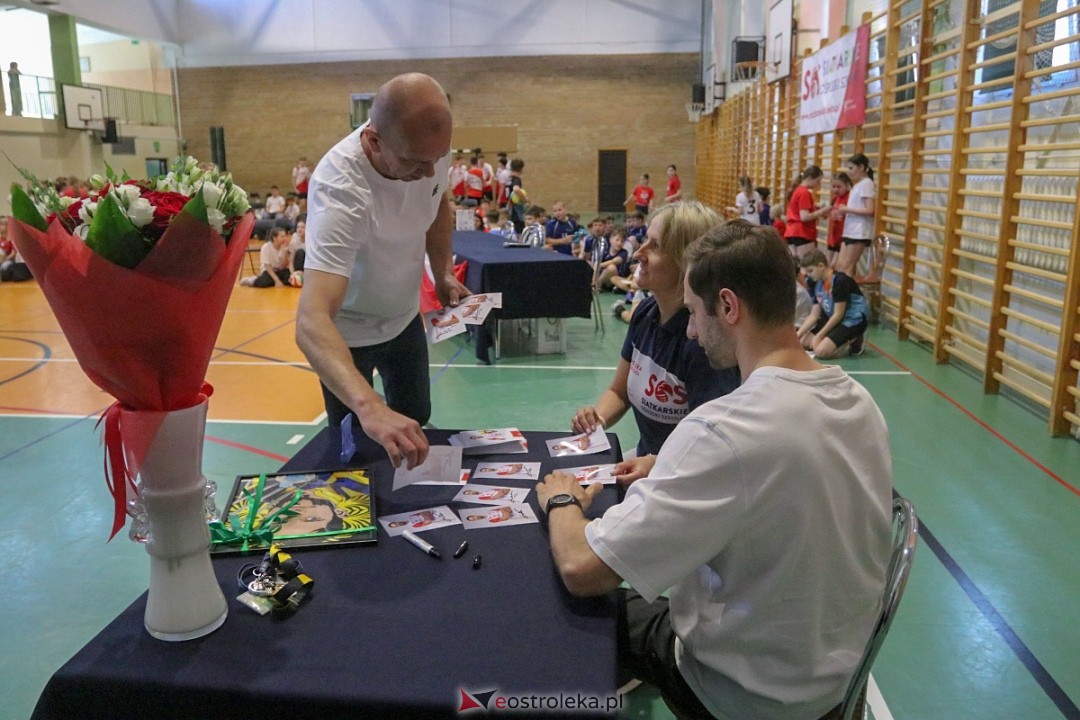 Grzegorz Łomacz w SP 5 w Ostrołęce [23.04.2025] - zdjęcie #23 - eOstroleka.pl