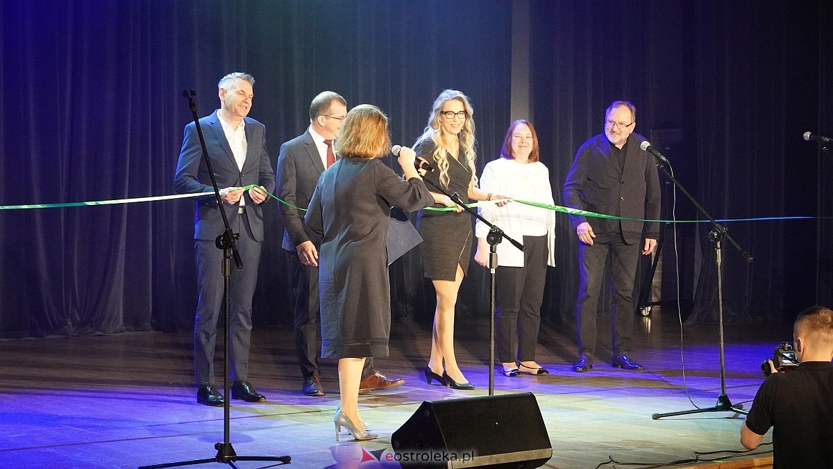 Koncert charytatywny dla Marcela - Antek Smykiewicz, Julia Kołodziejak, Amelia Modrzewska, Metro [23.04.2025] - zdjęcie #86 - eOstroleka.pl