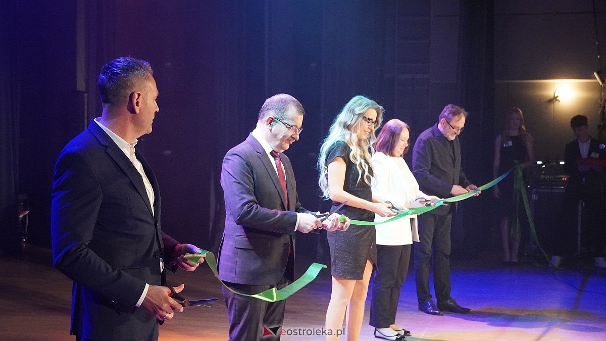 Koncert charytatywny dla Marcela - Antek Smykiewicz, Julia Kołodziejak, Amelia Modrzewska, Metro [23.04.2025] - zdjęcie #85 - eOstroleka.pl