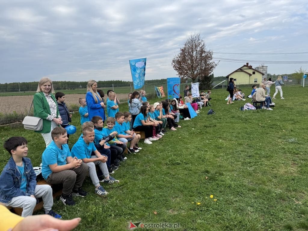 Niebieskie Igrzyska w Drwęczy [24.04.2025] - zdjęcie #52 - eOstroleka.pl