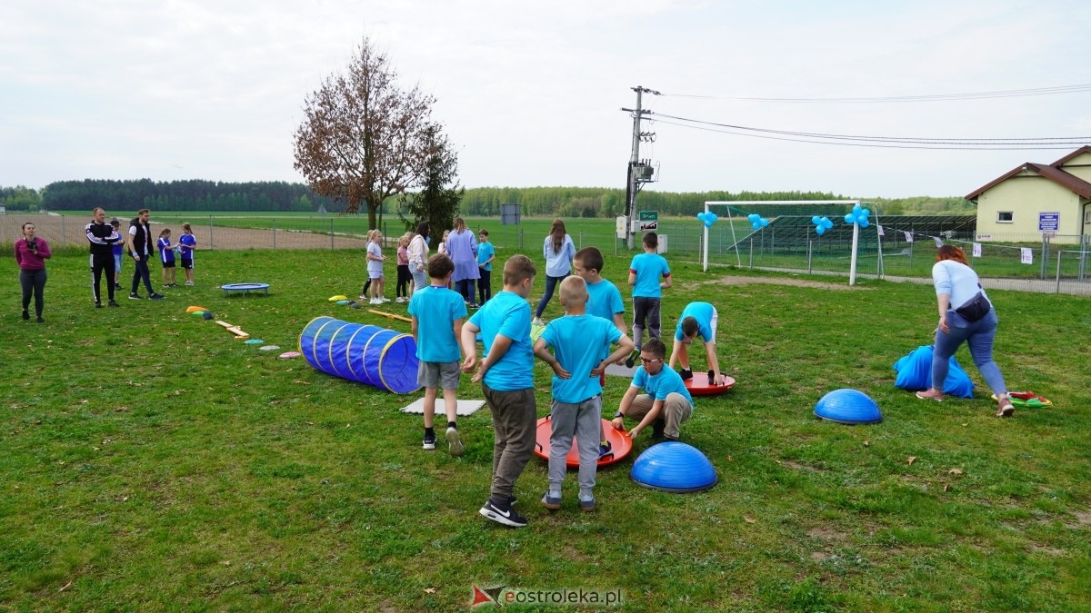 Niebieskie Igrzyska w Drwęczy [24.04.2025] - zdjęcie #49 - eOstroleka.pl