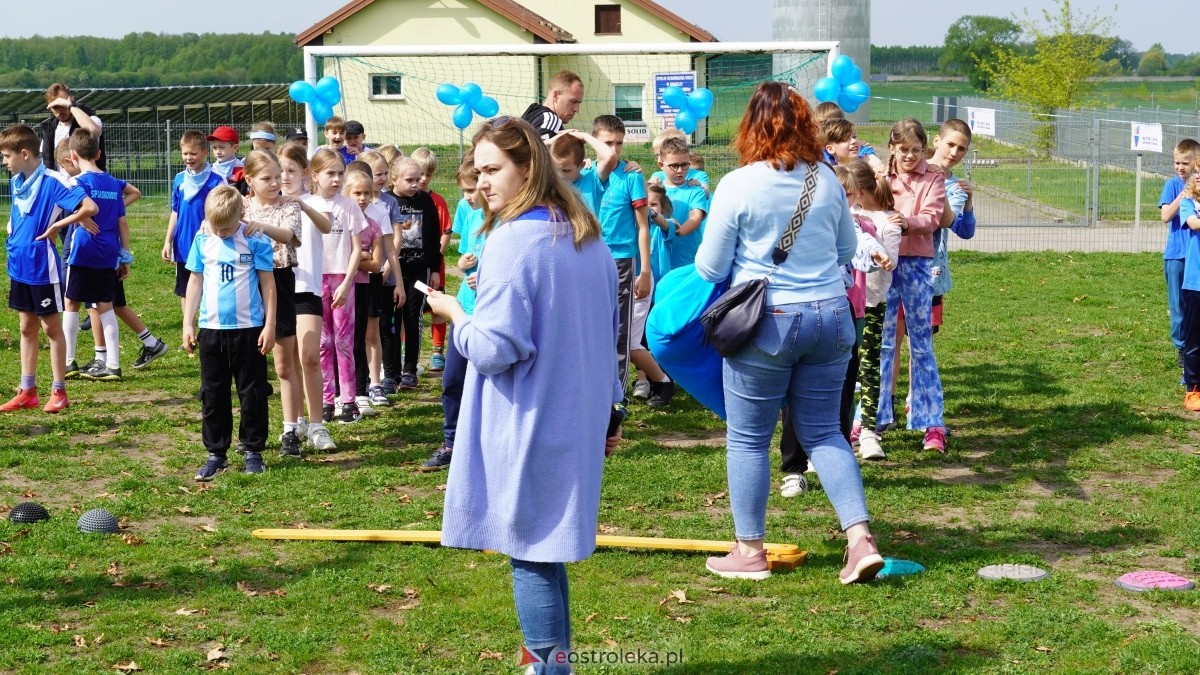 Niebieskie Igrzyska w Drwęczy [24.04.2025] - zdjęcie #39 - eOstroleka.pl