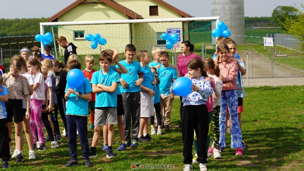 Niebieskie Igrzyska w Drwęczy [24.04.2025] - zdjęcie #32 - eOstroleka.pl