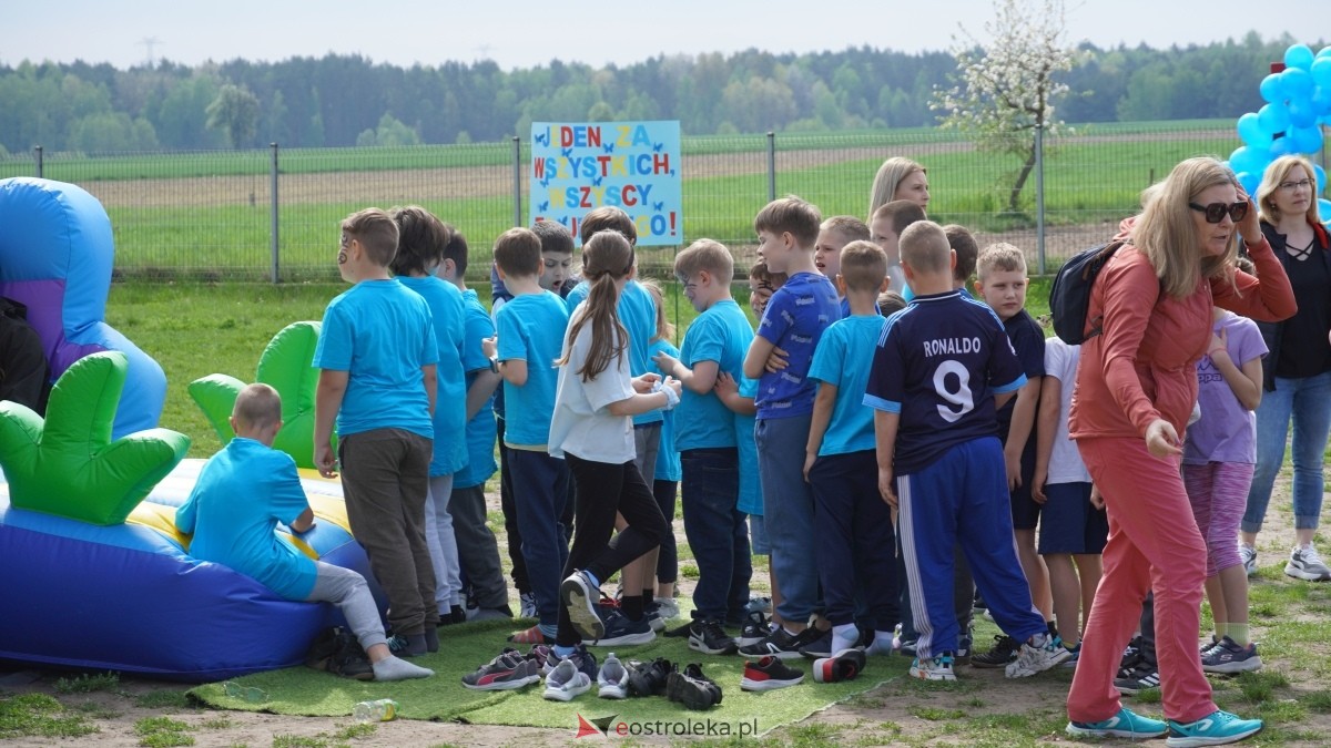 Niebieskie Igrzyska w Drwęczy [24.04.2025] - zdjęcie #8 - eOstroleka.pl