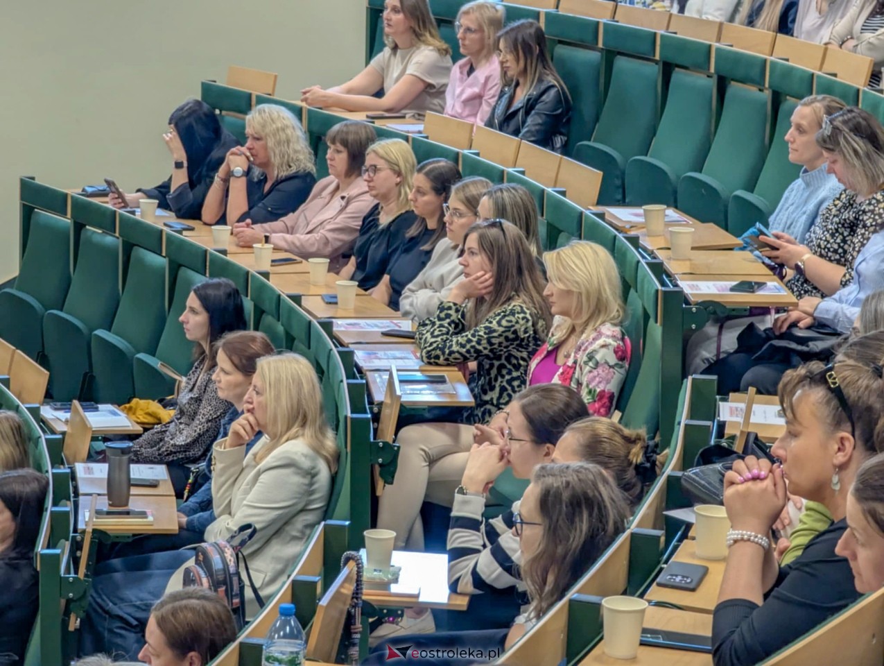 Konferencja Autyzm - budujemy mosty zrozumienia [25.04.2025] - zdjęcie #3 - eOstroleka.pl