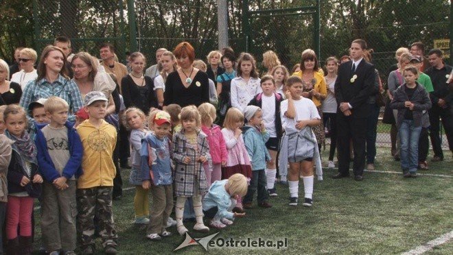 Otwarcie Orlika 2012 w SP Nr 3 w Ostrołęce (22.09.2011) - zdjęcie #41 - eOstroleka.pl