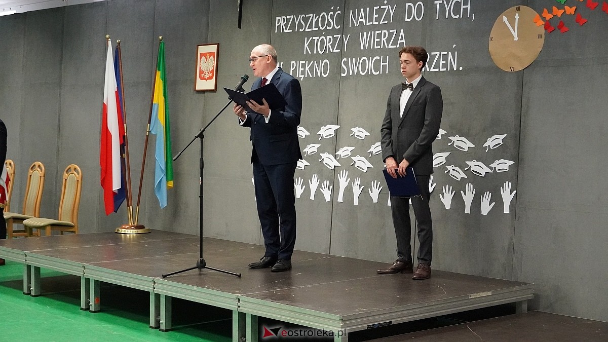 Zakończenie roku szkolnego klas maturalnych w ZSZ nr 1 w Ostrołęce [25.04.2025] - zdjęcie #1 - eOstroleka.pl