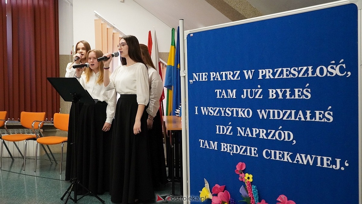 Zakończenie roku szkolnego klas maturalnych w ZSZ nr 4 [25.04.2025] - zdjęcie #127 - eOstroleka.pl