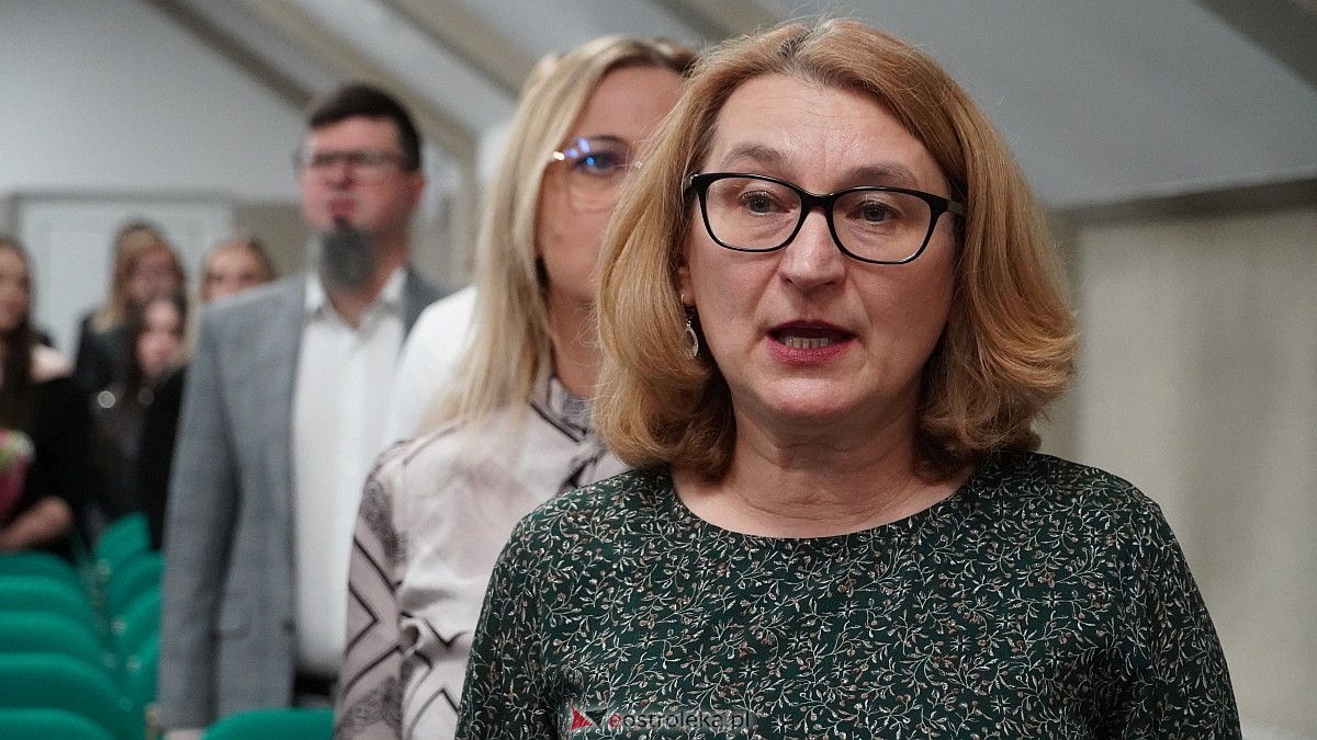 Zakończenie roku szkolnego klas maturalnych w ZSZ nr 4 [25.04.2025] - zdjęcie #89 - eOstroleka.pl