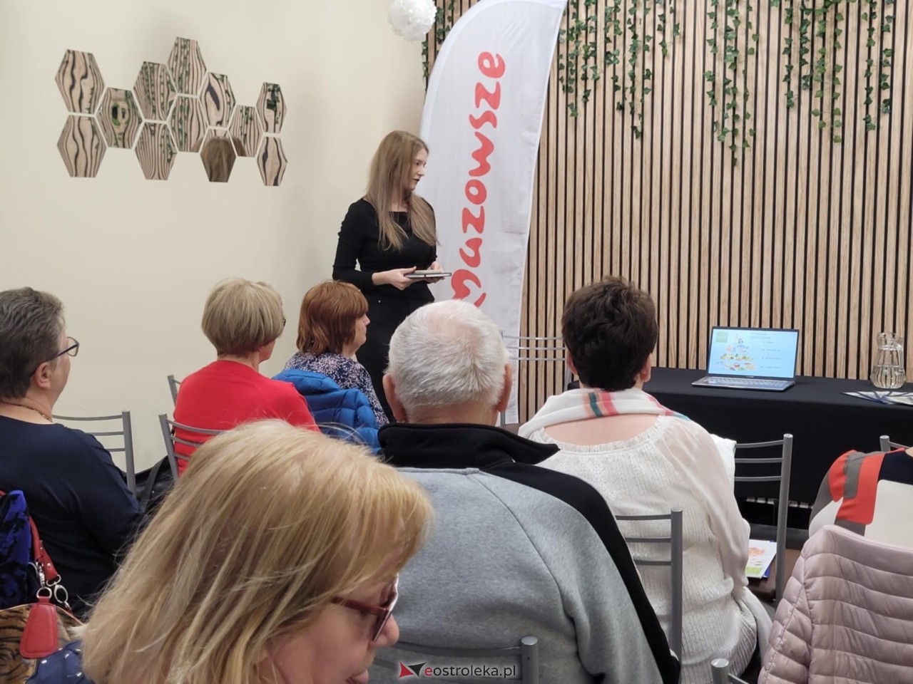 Wiosenne Forum Seniora w Ostrołęce [25.04.2025] - zdjęcie #69 - eOstroleka.pl