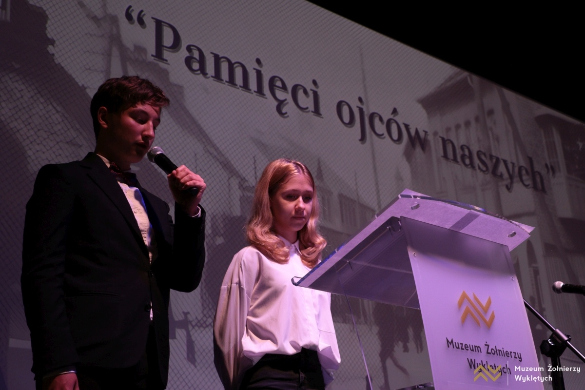 Koncert „Pamięci ojców naszych” w MŻW – 25.04.2025 - zdjęcie #26 - eOstroleka.pl
