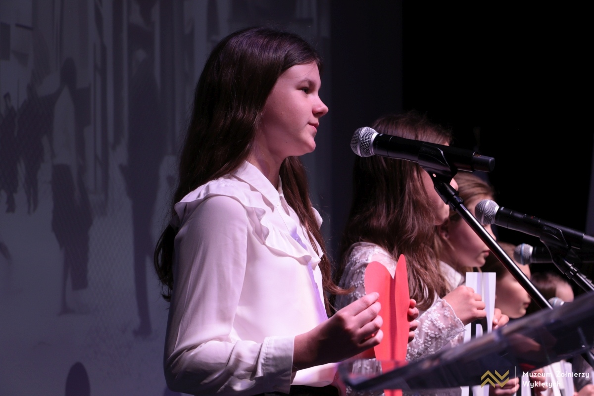 Koncert „Pamięci ojców naszych” w MŻW – 25.04.2025 - zdjęcie #13 - eOstroleka.pl