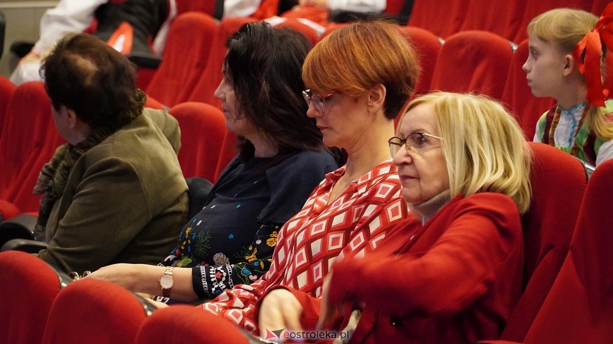 Kurpiowskie Prezentacje Artystyczne [27.04.2025] - zdjęcie #47 - eOstroleka.pl