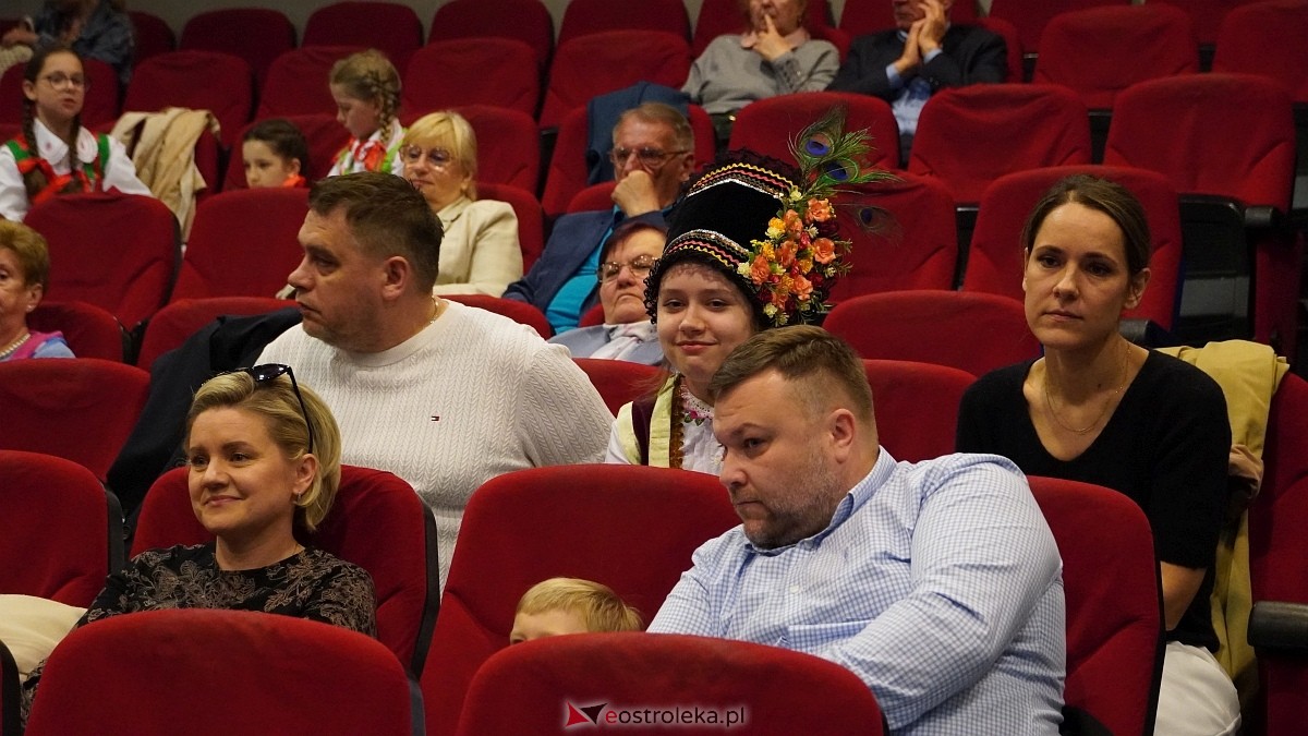 Kurpiowskie Prezentacje Artystyczne [27.04.2025] - zdjęcie #46 - eOstroleka.pl