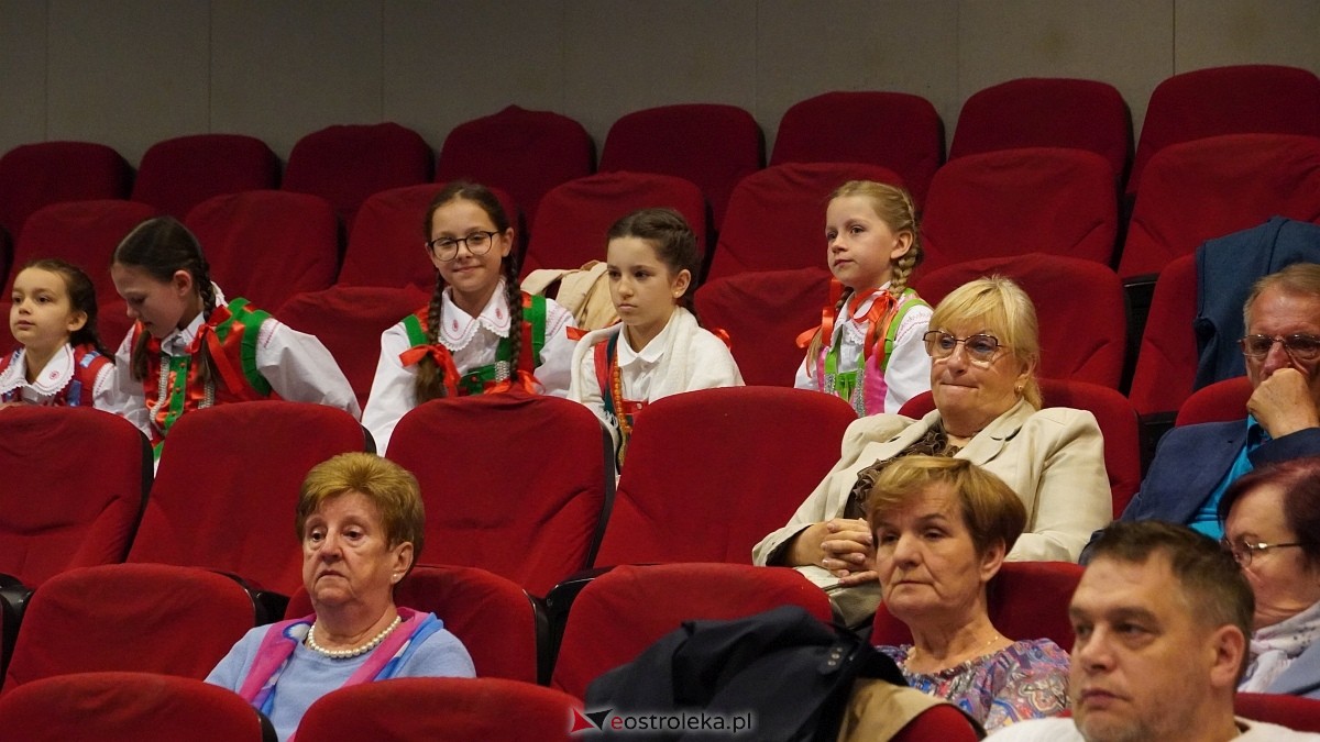 Kurpiowskie Prezentacje Artystyczne [27.04.2025] - zdjęcie #43 - eOstroleka.pl