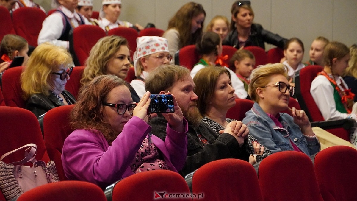Kurpiowskie Prezentacje Artystyczne [27.04.2025] - zdjęcie #41 - eOstroleka.pl