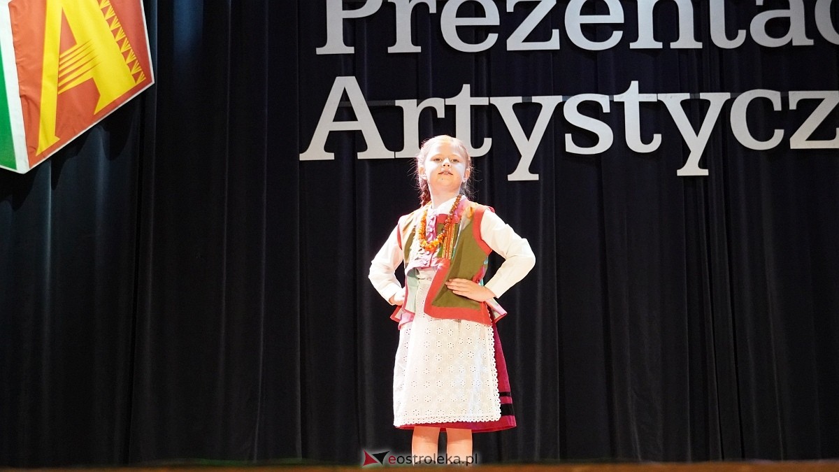 Kurpiowskie Prezentacje Artystyczne [27.04.2025] - zdjęcie #15 - eOstroleka.pl