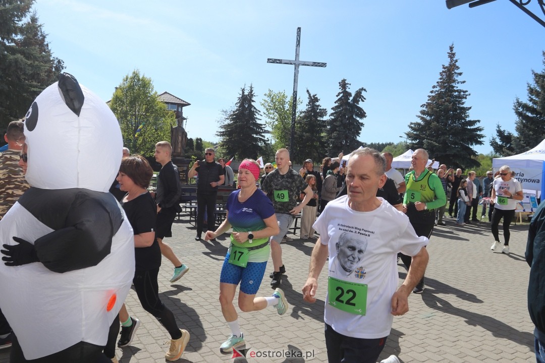 Bieg Papieski 2025 w Ostrołęce [27.04.2025] - zdjęcie #74 - eOstroleka.pl