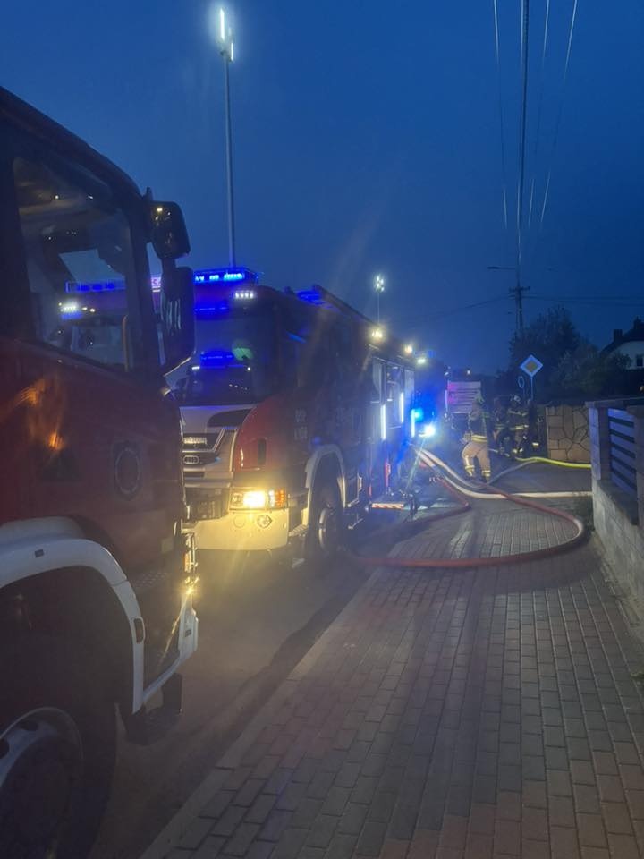 Pożar w Łysych [29.04.2025] - zdjęcie #5 - eOstroleka.pl