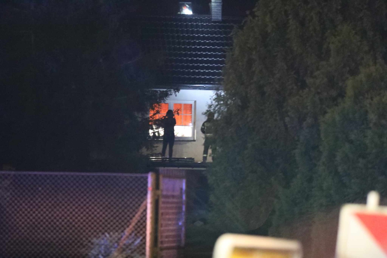 Pożar na Stacha Konwy w Zabrodziu [29.04.2025] - zdjęcie #13 - eOstroleka.pl