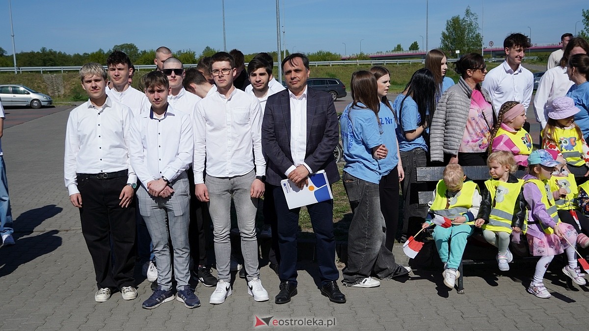 Happening z okazj iDnia Flagi w Ostrołęce [30.04.2025] - zdjęcie #218 - eOstroleka.pl