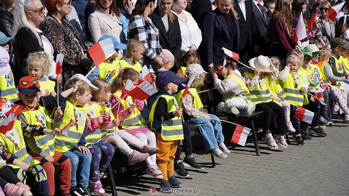 Happening z okazj iDnia Flagi w Ostrołęce [30.04.2025] - zdjęcie #212 - eOstroleka.pl