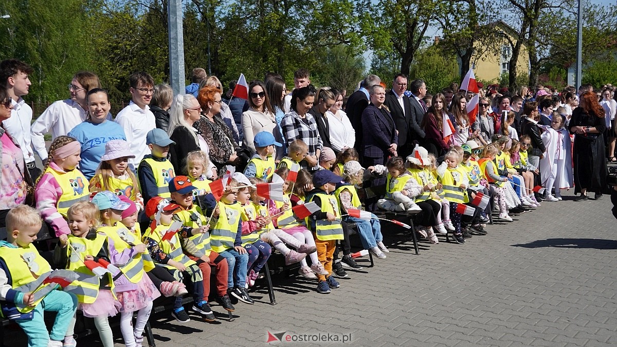 Happening z okazj iDnia Flagi w Ostrołęce [30.04.2025] - zdjęcie #211 - eOstroleka.pl