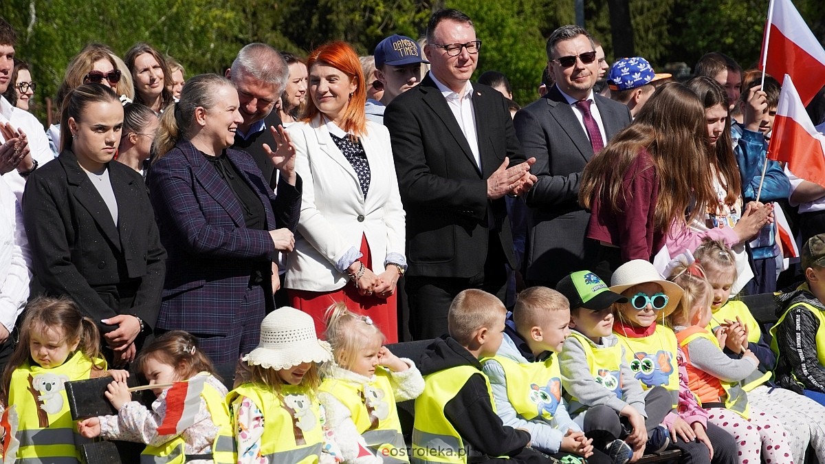 Happening z okazj iDnia Flagi w Ostrołęce [30.04.2025] - zdjęcie #202 - eOstroleka.pl