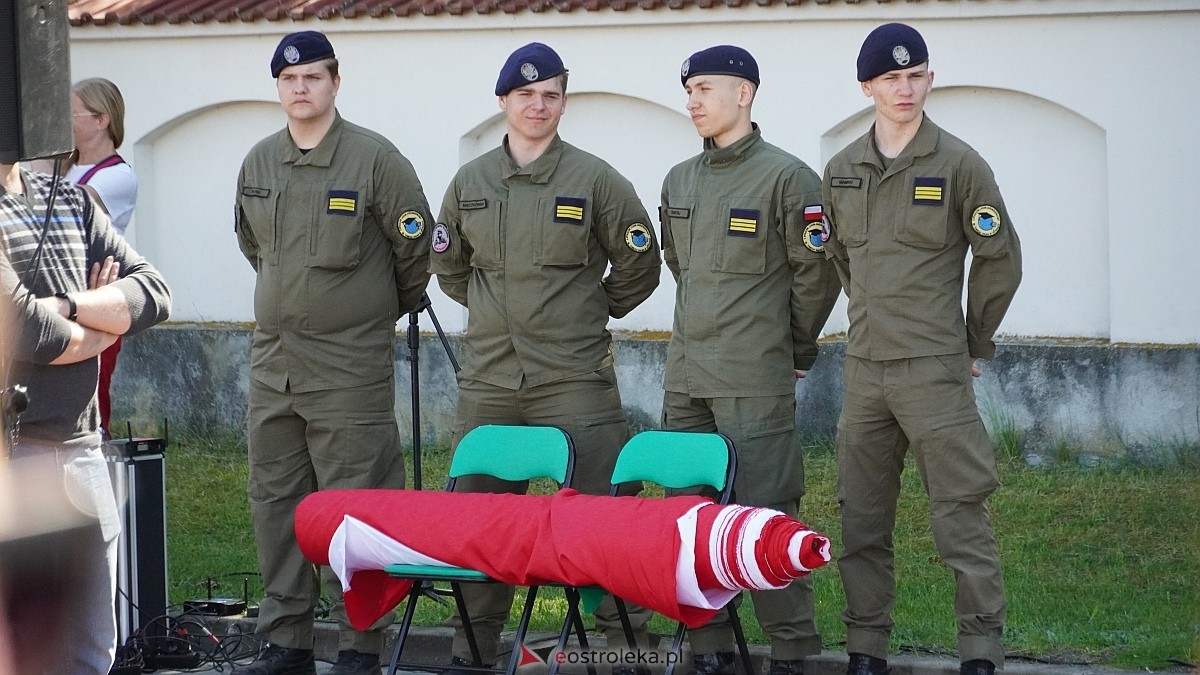 Happening z okazj iDnia Flagi w Ostrołęce [30.04.2025] - zdjęcie #166 - eOstroleka.pl