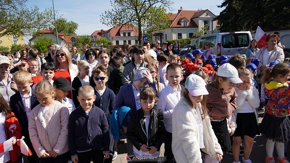 Happening z okazj iDnia Flagi w Ostrołęce [30.04.2025] - zdjęcie #113 - eOstroleka.pl