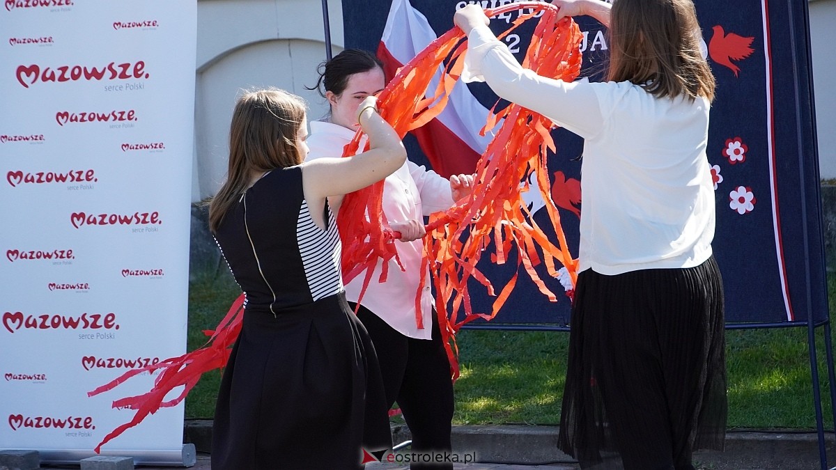 Happening z okazj iDnia Flagi w Ostrołęce [30.04.2025] - zdjęcie #169 - eOstroleka.pl