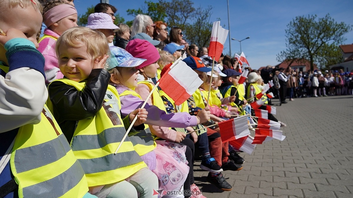 Happening z okazj iDnia Flagi w Ostrołęce [30.04.2025] - zdjęcie #163 - eOstroleka.pl