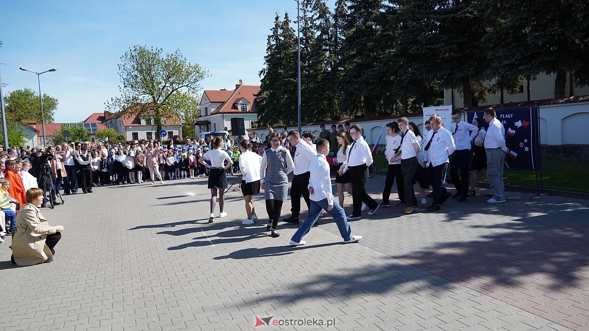 Happening z okazj iDnia Flagi w Ostrołęce [30.04.2025] - zdjęcie #147 - eOstroleka.pl