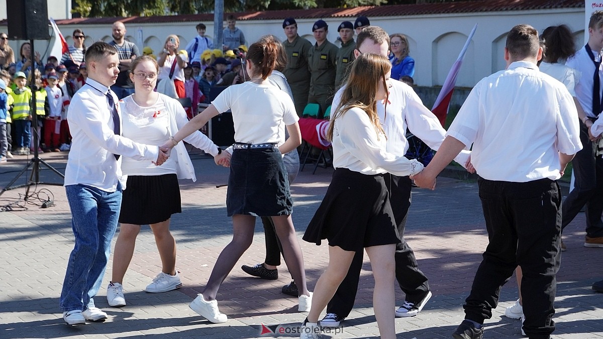 Happening z okazj iDnia Flagi w Ostrołęce [30.04.2025] - zdjęcie #114 - eOstroleka.pl