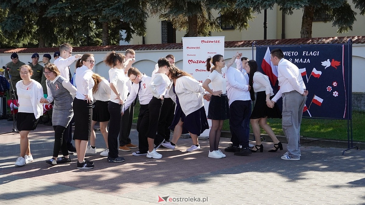 Happening z okazj iDnia Flagi w Ostrołęce [30.04.2025] - zdjęcie #52 - eOstroleka.pl