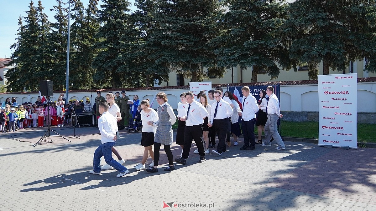 Happening z okazj iDnia Flagi w Ostrołęce [30.04.2025] - zdjęcie #142 - eOstroleka.pl