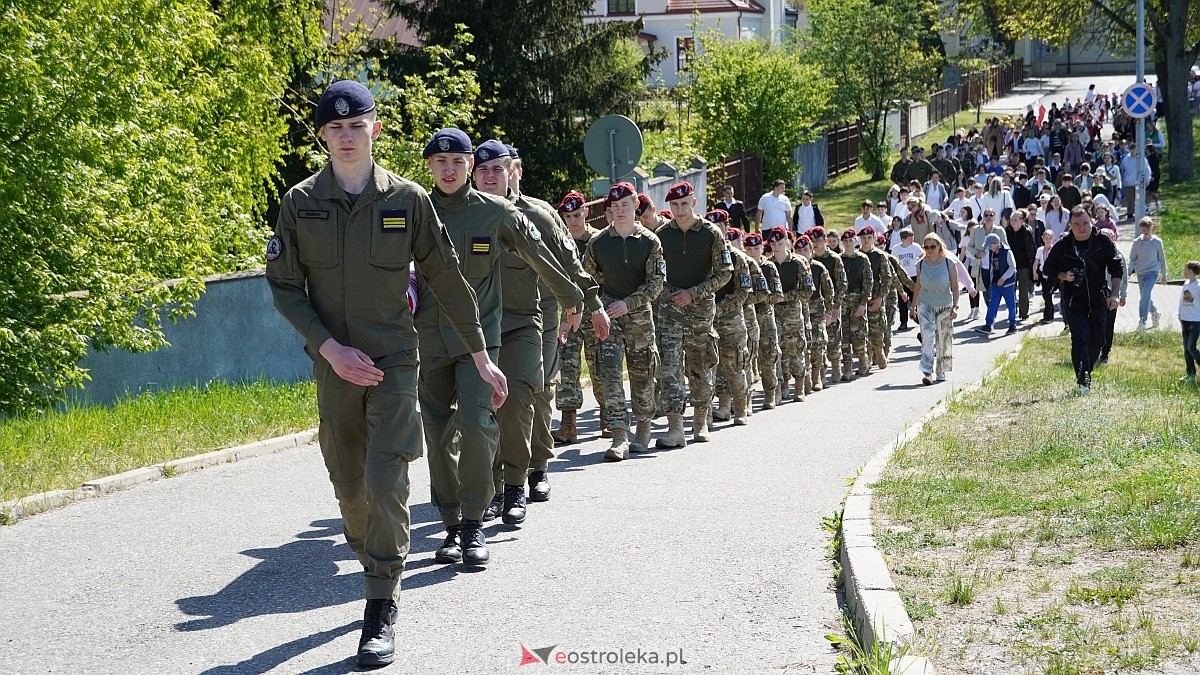 Happening z okazj iDnia Flagi w Ostrołęce [30.04.2025] - zdjęcie #127 - eOstroleka.pl