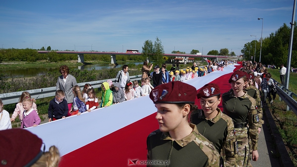 Happening z okazj iDnia Flagi w Ostrołęce [30.04.2025] - zdjęcie #66 - eOstroleka.pl