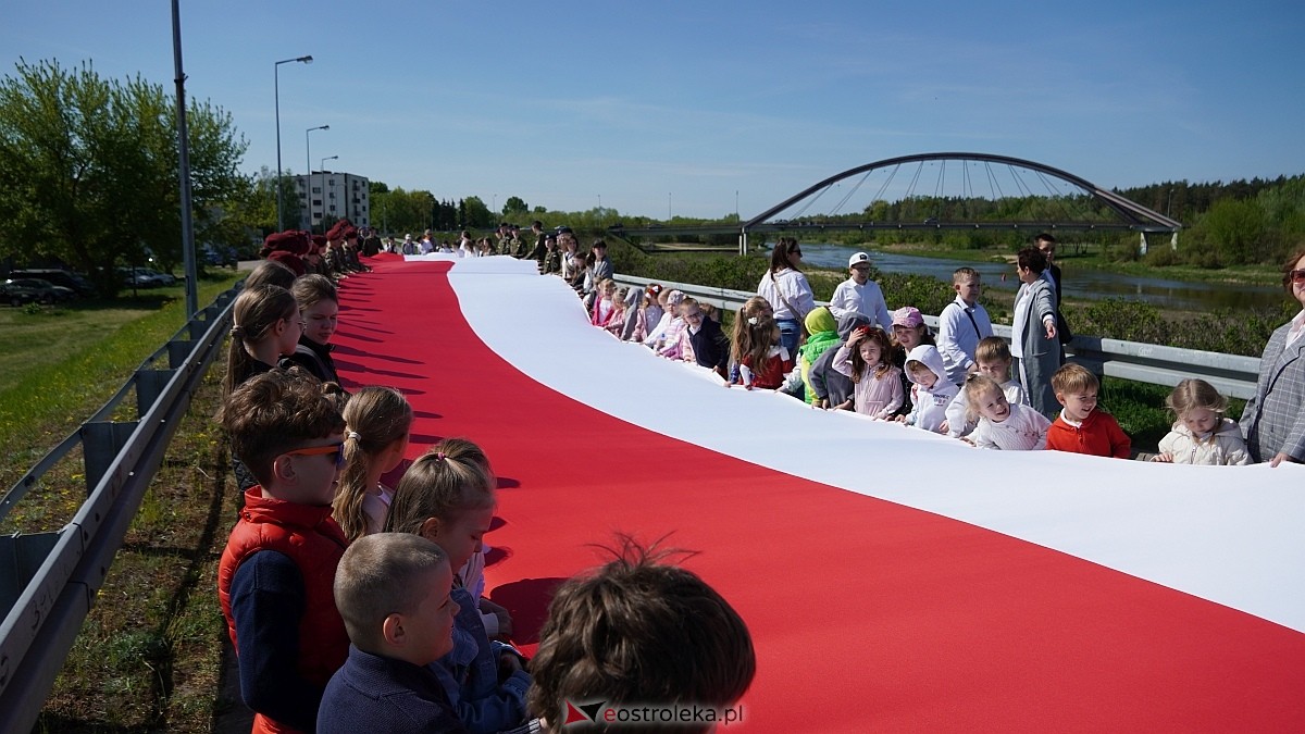 Happening z okazj iDnia Flagi w Ostrołęce [30.04.2025] - zdjęcie #55 - eOstroleka.pl
