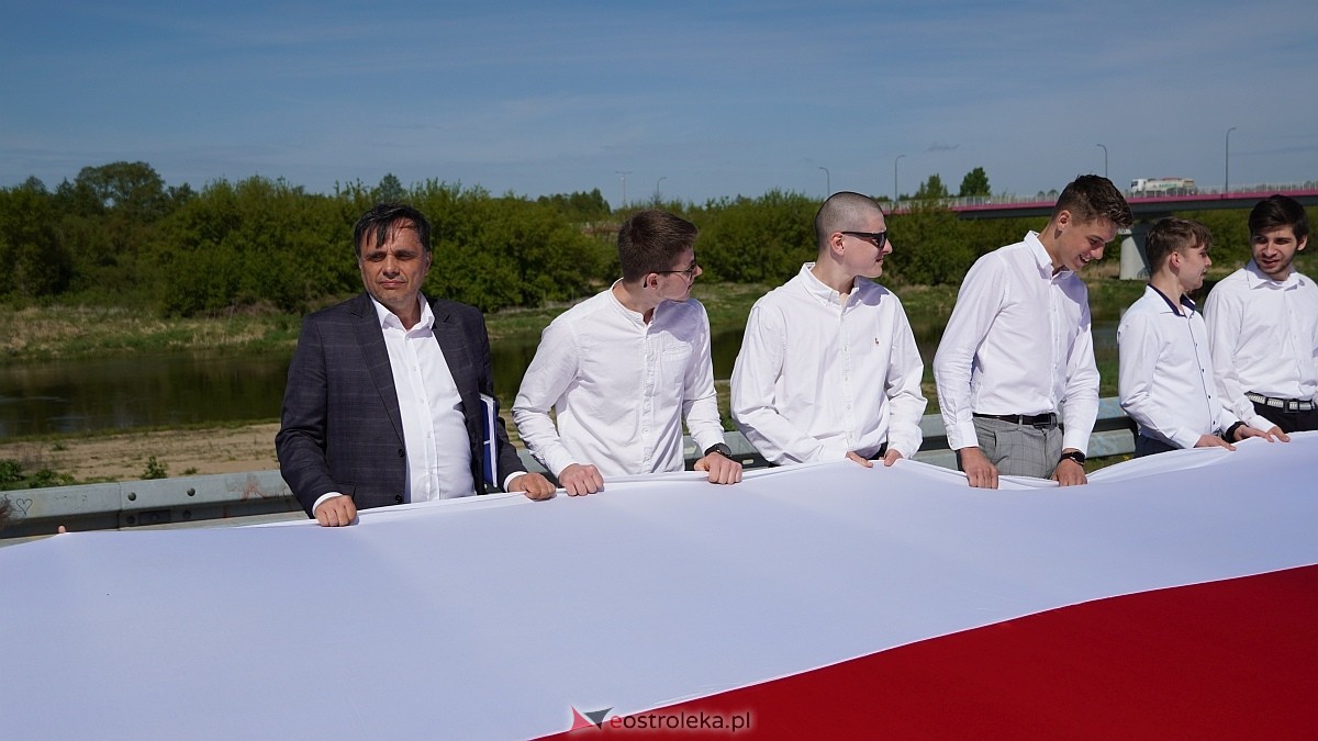 Happening z okazj iDnia Flagi w Ostrołęce [30.04.2025] - zdjęcie #29 - eOstroleka.pl