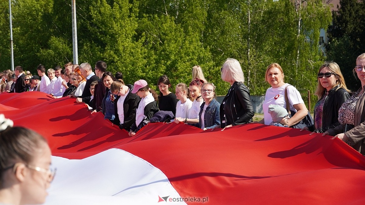 Happening z okazj iDnia Flagi w Ostrołęce [30.04.2025] - zdjęcie #53 - eOstroleka.pl