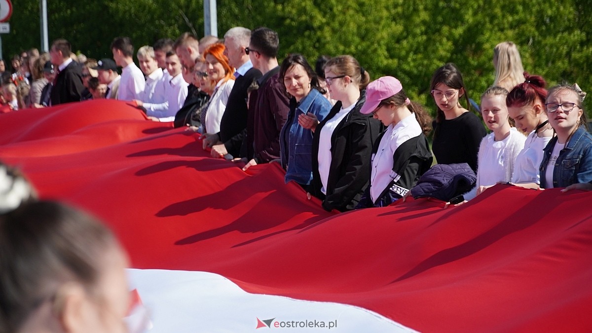Happening z okazj iDnia Flagi w Ostrołęce [30.04.2025] - zdjęcie #51 - eOstroleka.pl
